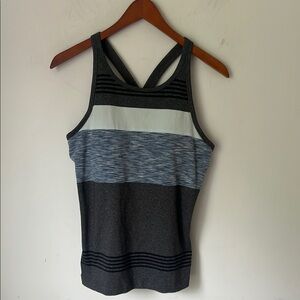 Prana Alois Gray Blue Padded Racerback Athletic Tank Top Women's Sz Large 🕶️